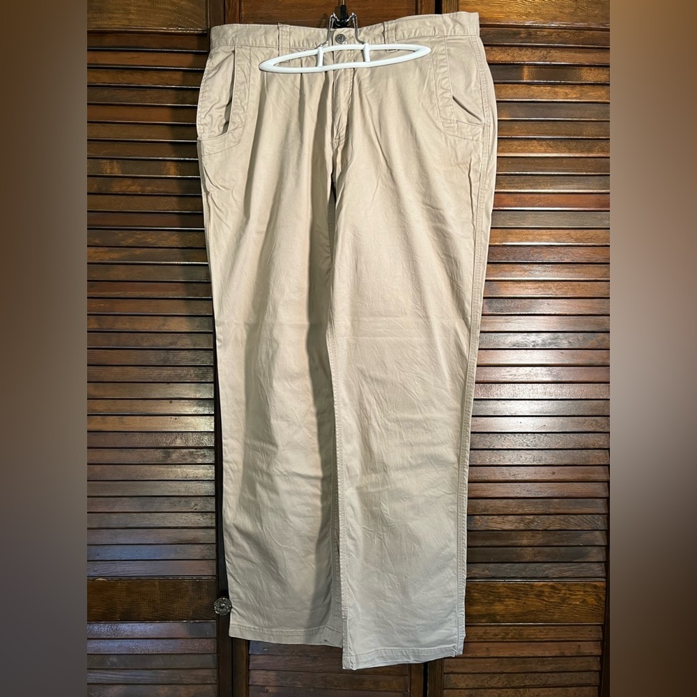 Men’s Mountain Khakis Pants